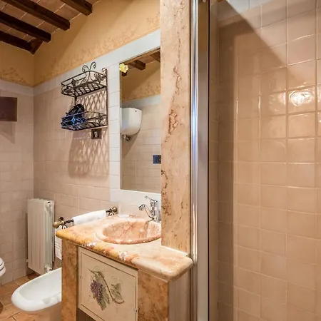 Il Pino Farm stay